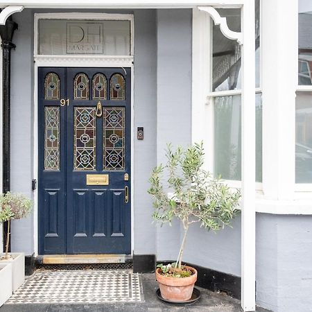 Doghouse Margate Bed & Breakfast ภายนอก รูปภาพ